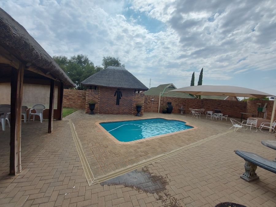 3 Bedroom Property for Sale in Groenvlei Sh Free State